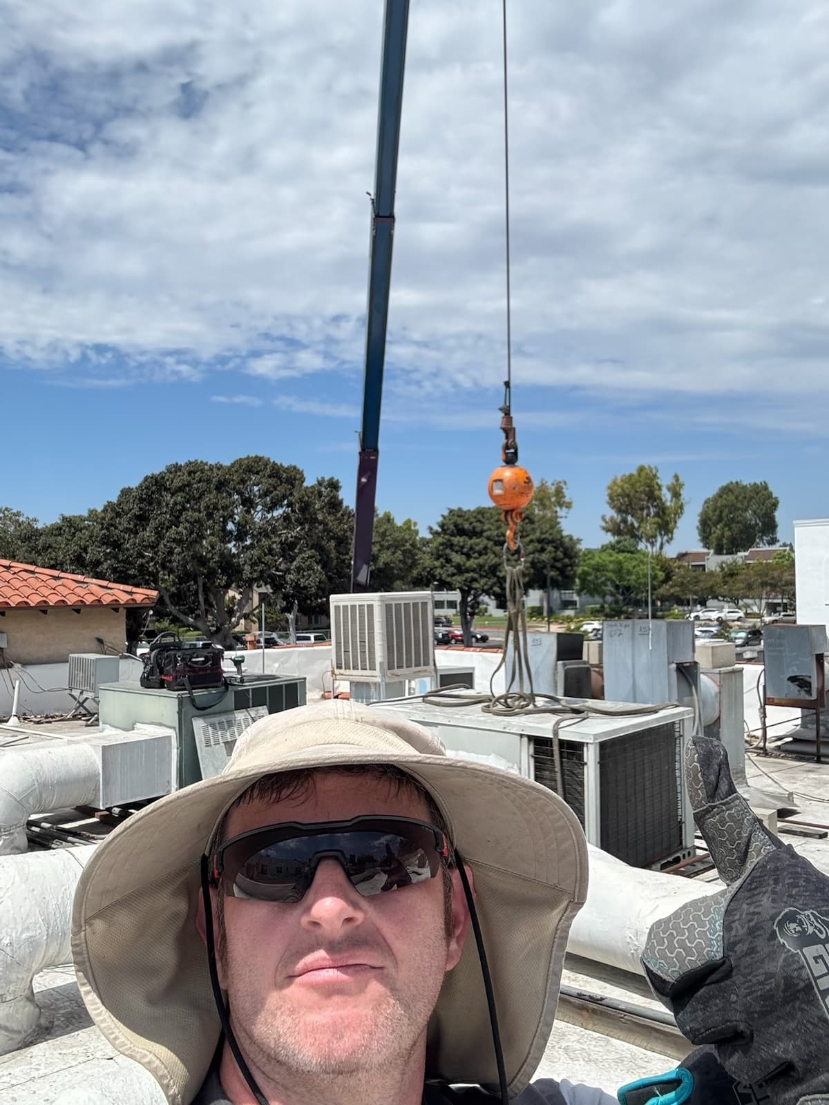 Crane pick for RTU replacement